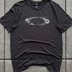 Vintave Oakley Software Logo Tee